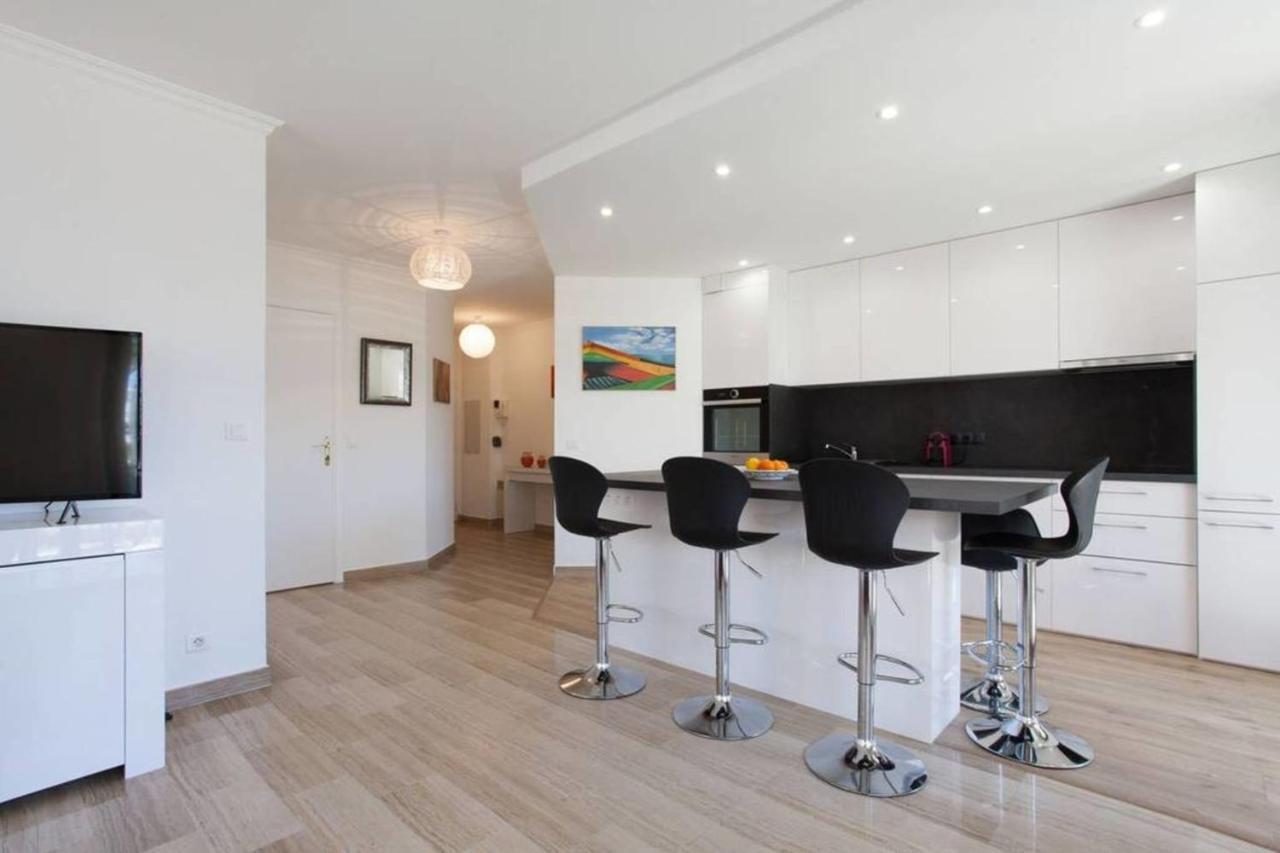 3-Room Apartment With Terrace In Palm Beach Cannes Exteriör bild